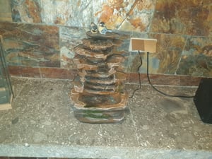 Agora-Tec® Wasserspiel & Zimmerbrunnen "SLATE" Kunden-Foto 3