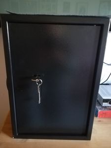 KESSER® Cassaforte elettronica, cassaforte da parete, 50x35x34,5 Foto del cliente 1