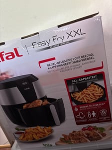 Tefal EY701D Easy Fry XXL Heißluftfritteuse, Fassungsvermögen: 1,6 kg, Timer,8 automatische Menüs Kunden-Foto 1