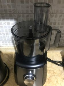 Black & Decker BXFPA1200E keukenmachine, compact, 1200W, roestvrij staal Klantenfoto 1