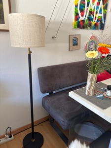 VASAGLE stojací lampa, výškově nastavitelná lampa na čtení, výška 140–170 cm, moderní, s nožním spínačem, látkový stínidlo, patice E27 Fotografie od zákazníka č. 1