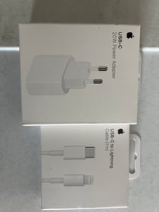Apple 20W napájací adaptér a 2M Lightning kábel Nabíjačka iPhone 14 13 12 11 X Pro Max Fotografia od zákazníka č. 1