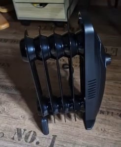 JUNG Ölradiator TCG626 elektrische Heizung, 450W, Ölradiator Energiesparend, 450 W, Elektro Heizgerät für Wohnzimmer Kunden-Foto 2