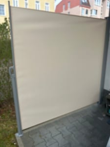 SONGMICS Seitenmarkise,Markise,160 x 350 cm,  ausziehbar, aus 220 g/m² Polyester, Sichtschutz, Sonnenschutz, blickdicht, Seitenrollo, für Balkon, Terrasse, Garten, anthrazit ASG162G05 Kunden-Foto 1