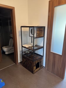 Feandrea Kratzbaum, mit Katzenklo-Schrank, erhöhter Napfständer, waschbare Kissen Vintagebraun Kunden-Foto 1