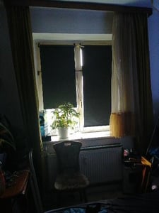 Sonello Verdunkelungsrollo Klemmfix ohne Bohren 55 x 150 Schwarz Verdunklungsrollo Fensterrollo Rollo Seitenzugrollo Klemmrollo für Fenster & Tür Kunden-Foto 1