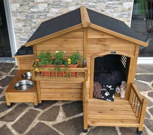 Hundehütte aus Holz mit Futternapf und Aufbewahrungsbox "Rusty" - 151 x 138 x 100 cm - Braun Kunden-Foto 1