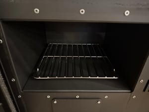 EEK A+ - Forno da cucina CS Plus in acciaio inossidabile, stufa a legna, camino, 7,7 kW - Pannelli laterali rossi - Versione sinistra Foto del cliente 3