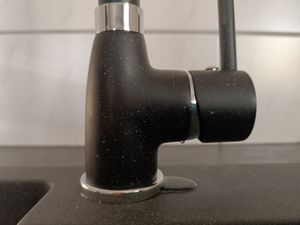 Granitspüle mit Armatur Küchenspüle schwarz spülbecken 58x44 Einbauspüle Zubehör - Hochdruckarmatur Kunden-Foto 6