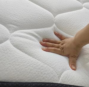 TEENO Matratze, 140 x 190 cm, Taschenfedern, Memory-Schaum-Matratze und Federn, ergonomische Matratze, atmungsaktiv, hypoallergen Kunden-Foto 2