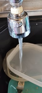 Rubinetto con soffione orientabile a 360°, doccetta da cucina, rubinetto mobile con filtro, sistema di risparmio idrico, resistente agli schizzi, argento Foto del cliente 1