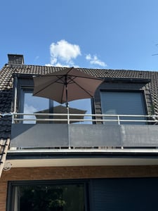 Yaheetech Sonnenschirm ø 270 cm Gartenschirm Knickbarer Marktschirm Kurbelschirm mit Kurbelvorrichtung Kunden-Foto 5