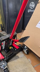 Bituxx Motorradheber Heber Montageständer Hebebühne Montageheber Motorradhebebühne Hydraulisch Lifter Bock ATV Quad bis 680Kg Rot MS-17320 Kunden-Foto 2