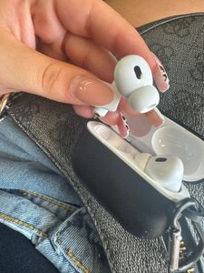 Bluetooth In-Ear Kopfhörer mit Mikrofon - kompatibel mit iPhone, Samsung, Google – Ohne Gummiaufsatz Kunden-Foto 15