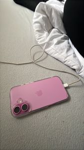 Apple iPhone 16 Pink - Smartphone - Mobiltelefon - 128 GB Kunden-Foto 3