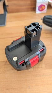 vhbw Akku kompatibel mit Bosch PSR 9.6VES, PSR 9.6 VE, PSR 9.6VES-2 Werkzeug (2000 mAh, NiMH, 9,6 V) Kunden-Foto 1