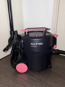 Nilfisk VP300 HEPA Basic EU2 Gewerbesauger mit HEPA Filter,Trockensauger Photo du client 1