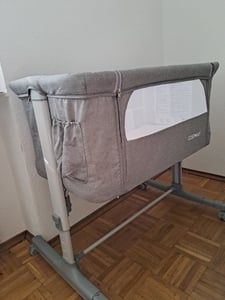COSTWAY 3 in 1 Beistellbett & Babywiege & Reisebett, 5-stufig Höhenverstellbares Babybett, 10° Neigung, Kinderbett inkl. Matratze, Tragetasche, Stubenwagen für Babys bis 9kg belastbar (Dunkelgrau) Kunden-Foto 2