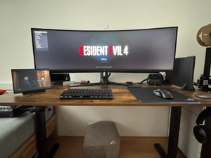 SENSE7 Nojo Höhenverstellbarer Schreibtisch 140x70 cm Elektrisch Weiß Gaming Tisch Computertisch Standing Desk Memory Funktion Kabelmanagement Büro Kunden-Foto 6