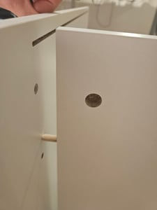Commode met verschoningstafel, babycommode van hout met verschoningselement, 3 lades, 1 deur, 100 cm hoog, wit. Afmetingen verschoningstafel: 113 x 100 cm Klantenfoto 1