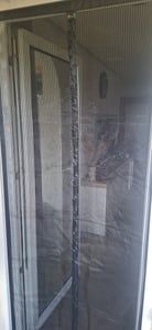 Sekey Fliegengitter Tür Magnet Balkontür, Insektenschutz tür 130x220cm, Katzensicher, Langlebig, Geruchsfrei und Ungiftig, Schwarz Kunden-Foto 3