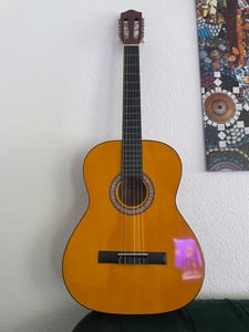 Msa Konzertgitarrenset - 4/4 Gitarre Natur Im Set - Tasche Band Saiten Pleks Stimmgerät - C22 Kunden-Foto 1