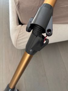 Ultenic U20UL akumulátorový vysavač, 60000Pa/ 600W/60Min, akumulátorový vysavač se samostojící konstrukcí, flexibilním ohýbacím kloubem, kartáčem proti zamotání podlahy Fotografie od zákazníka č. 36