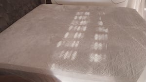 COSTWAY Matratzenschoner 180x200cm, superweiche Matratzenauflage mit Tasche, Schwammpolsterung & rutschfester Unterseite, Matratzenbezug atmungsaktiv Kunden-Foto 2