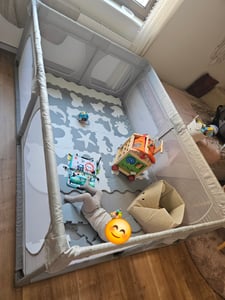 Box grande 200 cm x 180 cm - area giochi per bambini, piscina asciutta Foto del cliente 1