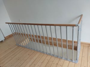 Dolle Brüstungsgeländer Einzelstab Erweiterungs-Set in Eiche Unterkonstruktion Perlgrau - Cork, Dublin, Basel Kunden-Foto 1