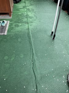 Tapiso Rasenteppich PEMBA Grün Höhe: 4mm Balkon Terrasse 300 x 600 Kunden-Foto 1