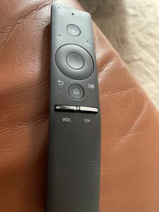 BN59-01242A Bluetooth Stimme / Voice Fernbedienung für KS KU Samsung Fernseher Kunden-Foto 4