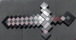 Verkleedset Diamanten Pikhouwe & Enderman, Kleding en wapens, Kinderen, Geschikt voor jongens en meisjes, 3 jaar, Geschikt voor binnen en buiten, Minecraft Klantenfoto 1