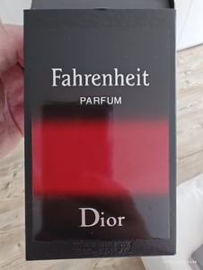 Dior J'Adore Infinissime, Frauen, 100 ml, Nicht nachfüllbare Flasche, Bergamotte, Blood orange, Jasmin, Tuberose, Canangabaum, Rose, Sandelholz Kunden-Foto 3