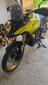ZIEGER Arceaux de sécurité compatibles avec Suzuki V-Strom 800 DE noir Photo du client 1