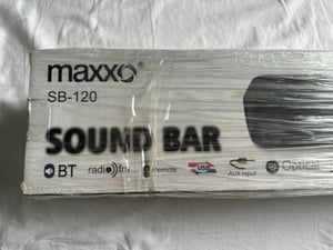 Maxxo 2.1 Soundbar / Audio Bar 240W avec Subwoofer, Dolby Atmos, HDMI ARC, Bluetooth 5.3 - Home Cinema, Enceintes TV, Musique & Films Photo du client 1
