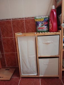 Regał bambusowy z koszem na pranie TIDY BOX i pojemnikami, 66 x 33,3 x 78,5 cm Zdjęcie produktu od klienta nr 1