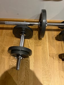 SONGMICS Hantelset, Hanteln mit Verbindungsstahlrohr, 2-in-1-Kurzhantel, 2 x 15 kg, Workout, Fitnesstraining, Gewichtheben für Zuhause Kunden-Foto 20