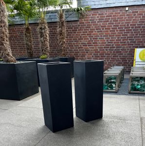 Kubus květináč XXL cca 30x30 cm - antracit - výška: 80 cm Fotografie od zákazníka č. 1