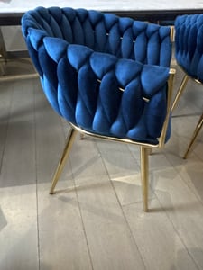 Geflochtener Samtstuhl COFTON Gold Dunkelgrün Kunden-Foto 4