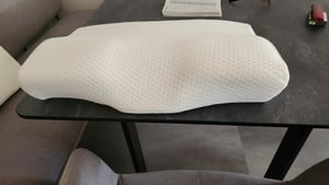 Orthopädisches Nackenstützkissen mit Kontur-Memory-Schaum, Ergonomisches Kopfkissen für Seitenschläfer, Rücken- und Bauchschläfer Kunden-Foto 2