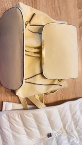 Damen Mini-Rucksack Aus PU Leder – Kleiner Rucksack 25x20x8 Cm, Mit Metallreißverschluss, Vielseitig