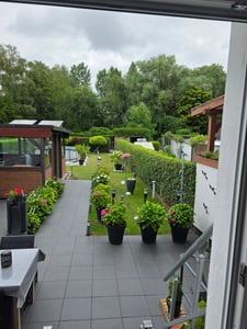 1.01 LED Solar Gartenfackel in Rattan Optik - 4 Stück - Solar Leuchte mit Flammen Effekt (4er) Kunden-Foto 1