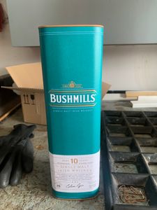 Bushmills 10 Jahre Single Malt Irish Whiskey | 40 % vol | 0,7 l Kunden-Foto 2