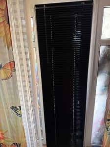 SONELLO Aluminium Jalousie 60cm x 220cm Schwarz Alu Jalousie Klemmfix ohne Bohren Sichtschutz Blendschutz Lichtschutz Sonnenschutz für Fenster und Türen Kunden-Foto 1