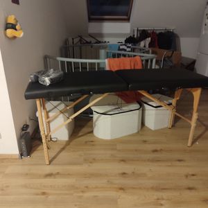 Yaheetech 2 Zonen Massageliege aus Holz, 213 x 92 cm, bis 250 kg, tragbar, klappbar, Massagetisch Kosmetikliege Tattooliege, Schwarz Kunden-Foto 1