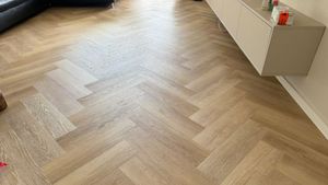 Click vinyl CHECK One 2074H Prenzlau Oak Herringbone z dźwiękiem kroków premium Zdjęcie produktu od klienta nr 1