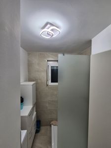 SONNI 80x200 cm Walk-In Dusche mit Stabilisator aus 8 mm Vollsatiniert Glas inkl. Nanobeschichtung Kunden-Foto 1