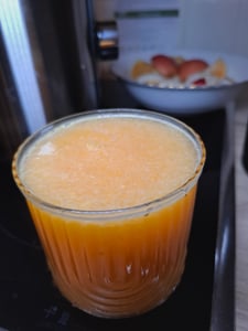 AMZCHEF Entsafter mit 113MM Einfüllöffnung, 1,8 L Slow Juicer, Entsafter für Gemüse und Obst, Leicht zu Reinigen, Silber Kunden-Foto 7