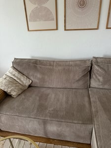 Ecksofa Farese mit Schlaffunktion und Bettkasten, Ottomane rechts, Cordbezug in Beige Kunden-Foto 4